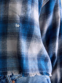 Blauwe blouse met ruit kraft52