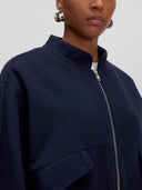 Donkerblauw jasje frieda