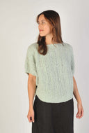 Licht groene pullover irma
