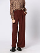 Bordeaux pantalon met plooien
