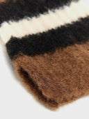 Bruine wanten zonder vingers dercam