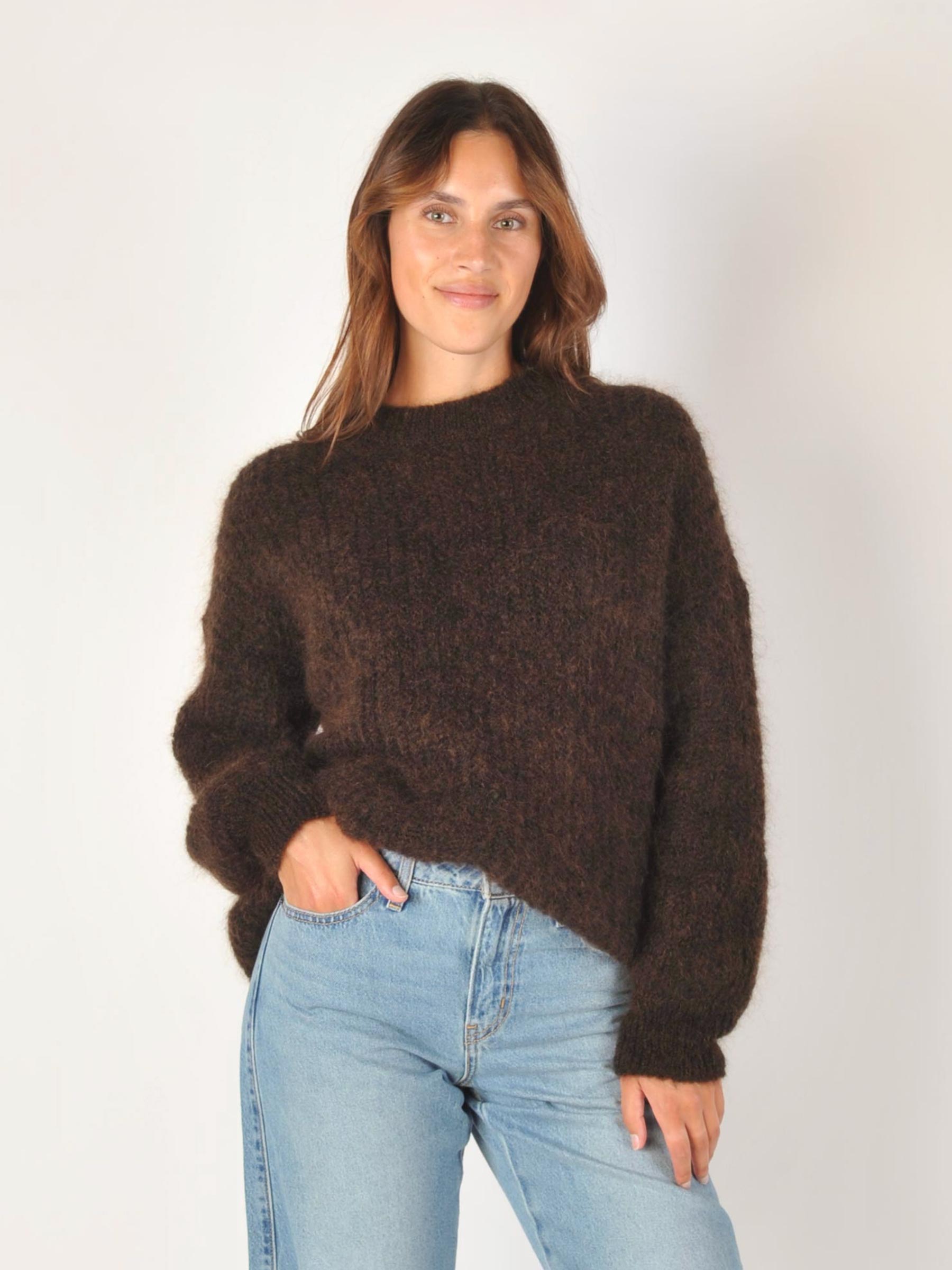 Donkerbruine wollen trui burma - Main Image