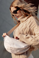 Schoudertas moon bag small