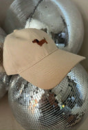 Pet met geborduurd hondje koko