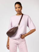 Chocolate crossbody tas leo