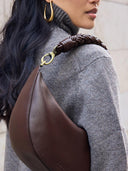 Chocolate crossbody tas leo