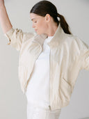 Off-white jacket clays6