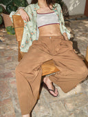 Bruine broek tohdo movi