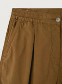 Bruine broek tohdo movi
