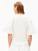 Wit t-shirt met pofmouwen