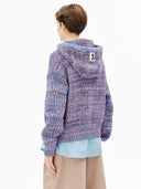 Kleurrijk gebreid vest