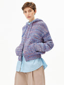 Kleurrijk gebreid vest