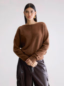 Bruine trui met naad detail derny
