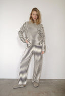 Witte longsleeve met zwarte strepen nete