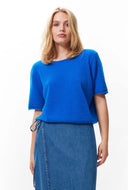 Blauwe trui met v-hals