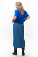 Blauwe trui met v-hals