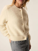 Wollen vest met knopen cumin creme