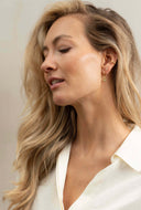 Gladde vergulde earcuff