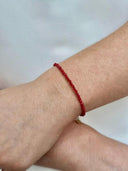 Fijn koraalrood armbandje