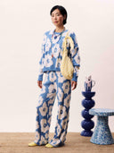 Blauwe trui met bloemenprint dulse