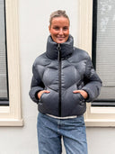 Korte puffer jacket nebula