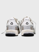 Sneakers the re-run white silver