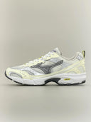 Sneakers met gele details