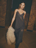 Donkerbruine thea strap top