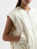 Ecru gilet met ritssluiting talia