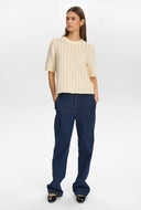 Creme top numulana