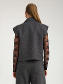 Donkergrijs gilet met kraag nuroki