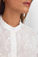 Witte blouse met embroidery nugisella