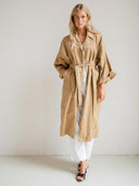 Lichtbruine trenchcoat