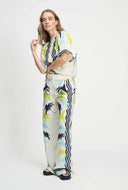 Ecru blouse met print