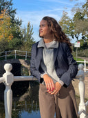 Donkerblauwe cropped blazer byn