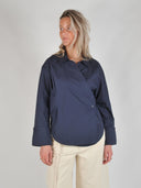 Donkerblauwe blouse maud