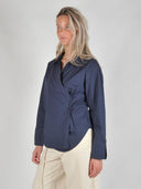 Donkerblauwe blouse maud