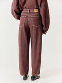 Bordeaux balloon jeans oshow