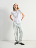 Wit t-shirt met donkerblauw logo ykobow