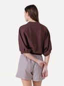 Bruine top met v-hals amice