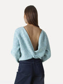 Blauwe trui met open rug adea knitted pull