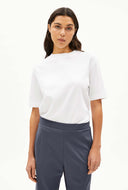 Loose fit t-shirt tarjaa