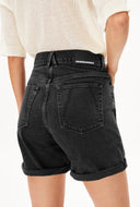 Denim short sheaari