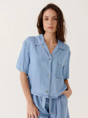 Lichtblauwe tencel blouse arwenn