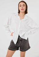 Crèmekleurige gestreepte blouse jil