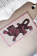 Kleed frame rug pink tiger