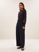 Donkerblauwe pantalon met strepen frida