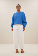 Blauwe sweater bibi dancing