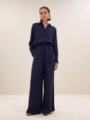 Donkerblauwe donna satin stripe blouse