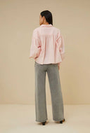 Lichtroze blouse sarah short